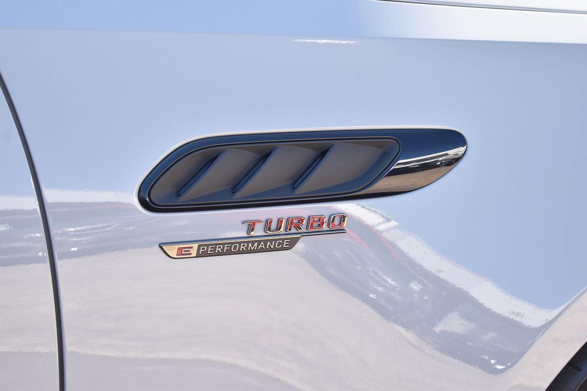 2024 Mercedes-Benz C-Class C63 AMG S E Performance W206