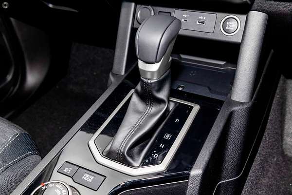 2025 Mitsubishi Triton GLS MV 4X4