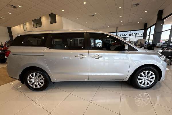 2020 Kia Carnival S YP