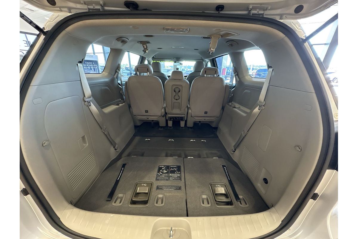 2020 Kia Carnival S YP