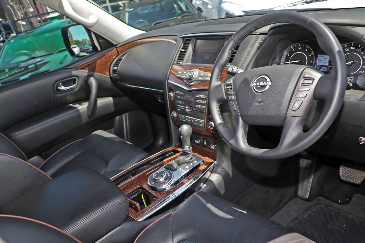 2023 Nissan Patrol Ti-L Y62