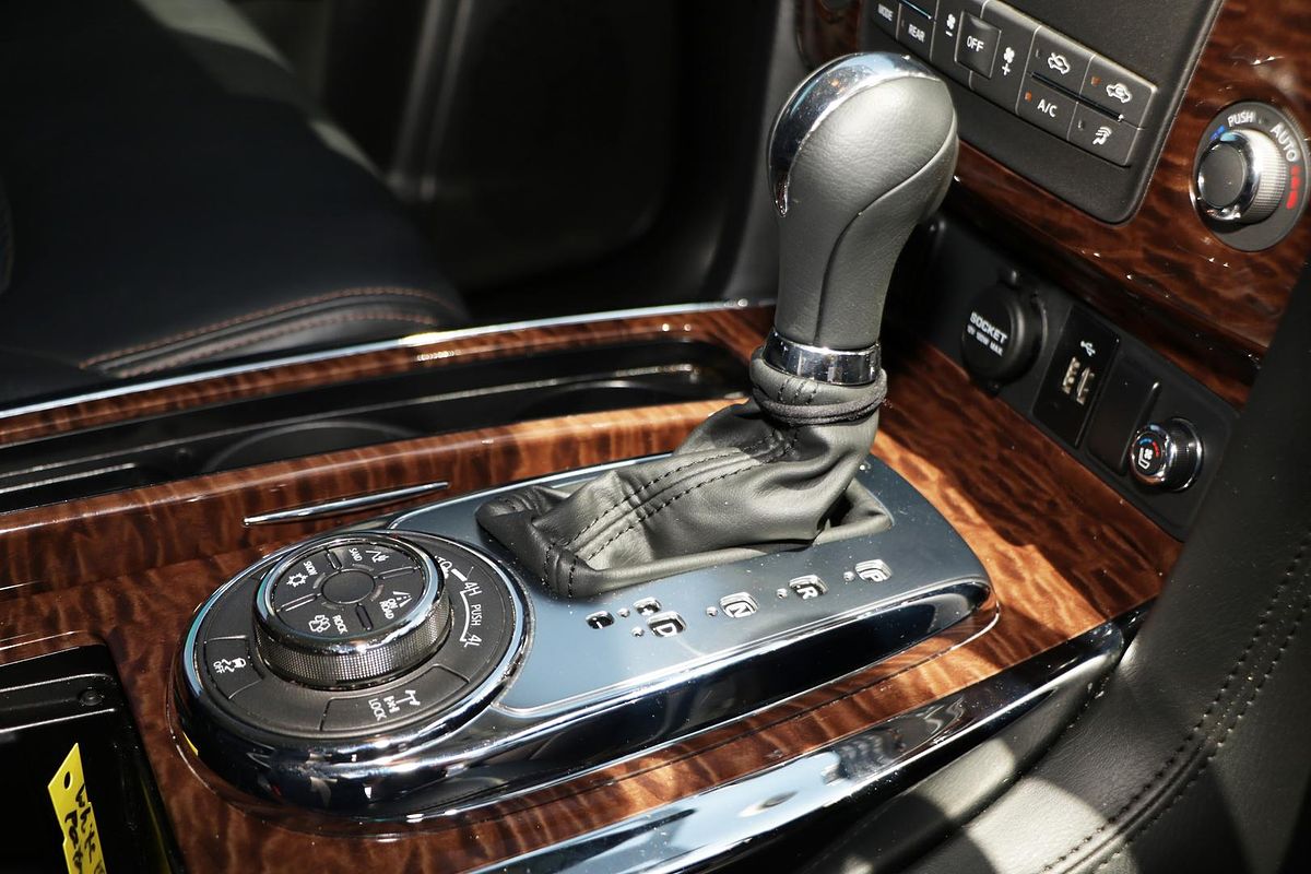 2023 Nissan Patrol Ti-L Y62