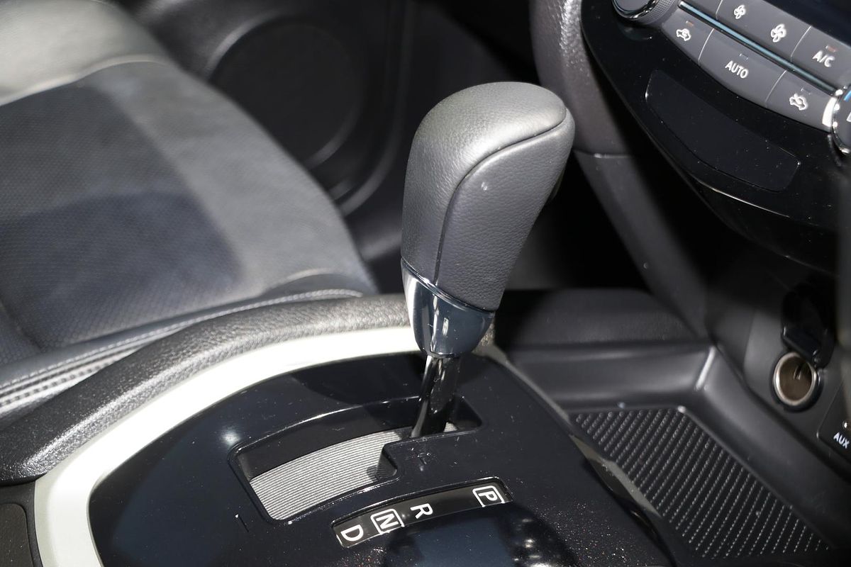 2014 Nissan X-TRAIL Ti T32