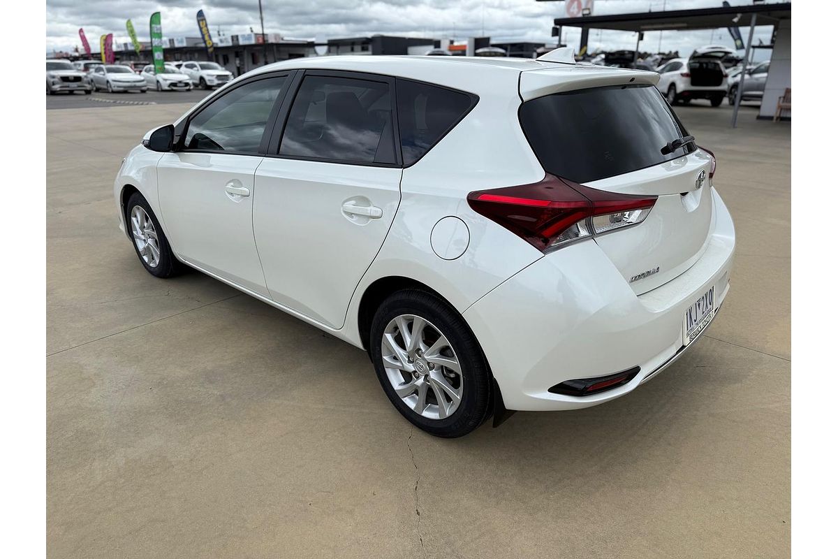 2017 Toyota Corolla Ascent Sport ZRE182R