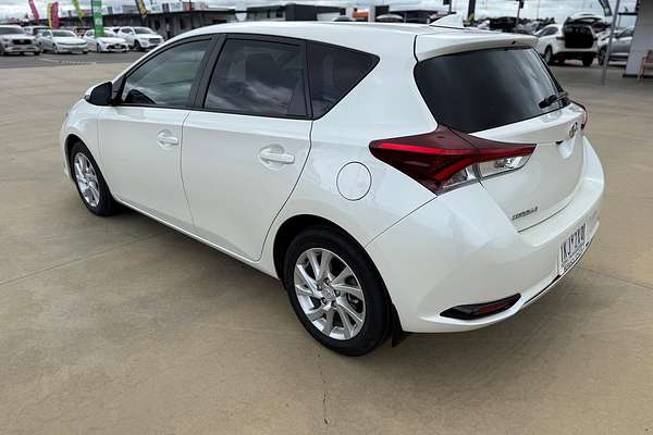 2017 Toyota Corolla Ascent Sport ZRE182R