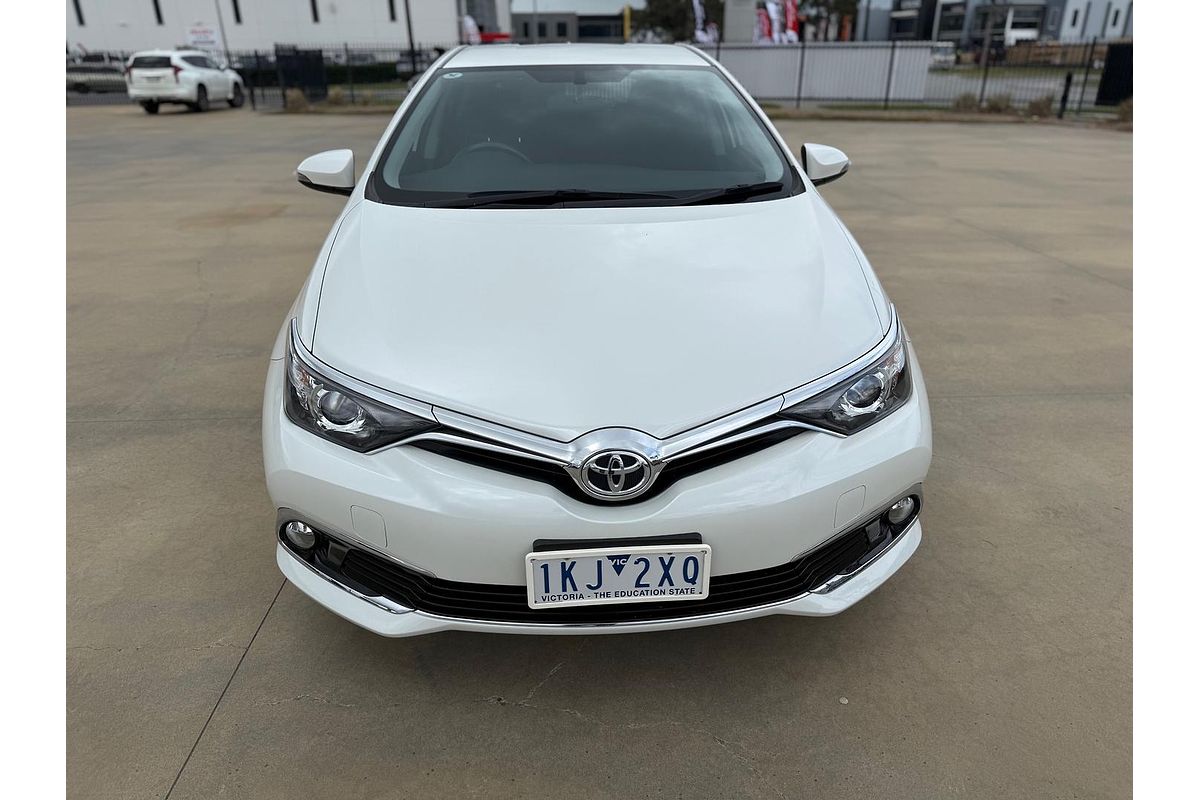 2017 Toyota Corolla Ascent Sport ZRE182R