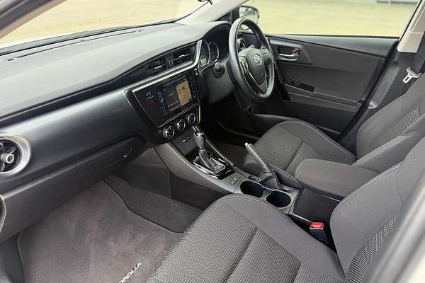 2017 Toyota Corolla Ascent Sport ZRE182R