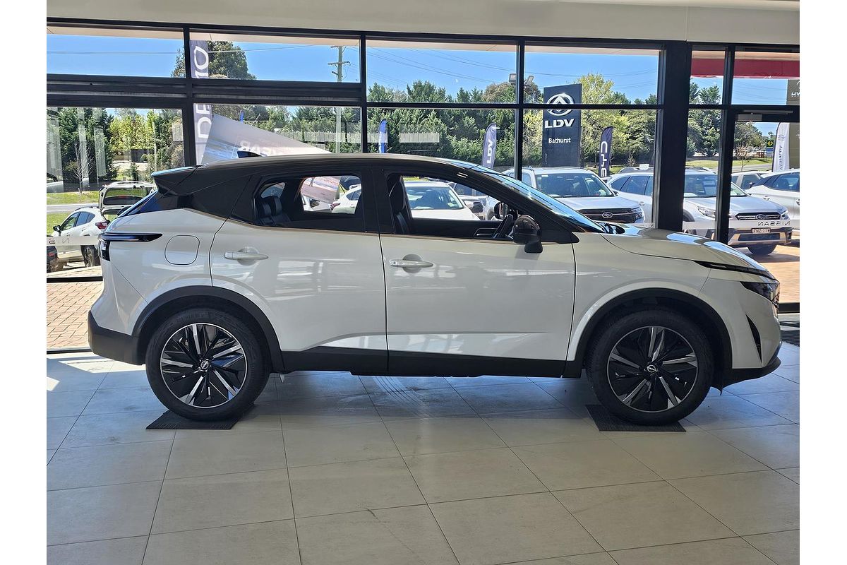 2024 Nissan QASHQAI Ti J12