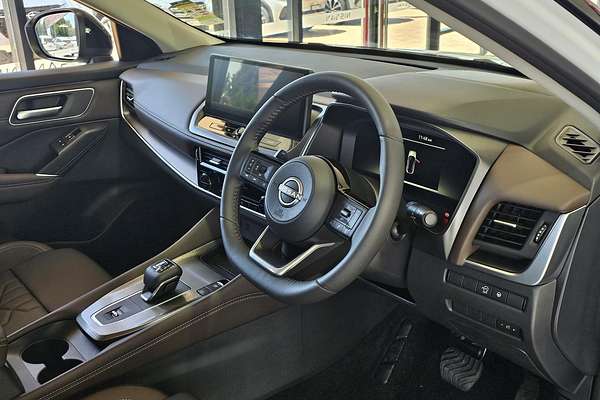 2024 Nissan QASHQAI Ti J12