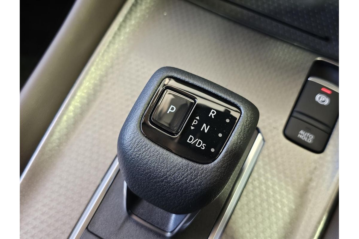 2024 Nissan QASHQAI Ti J12