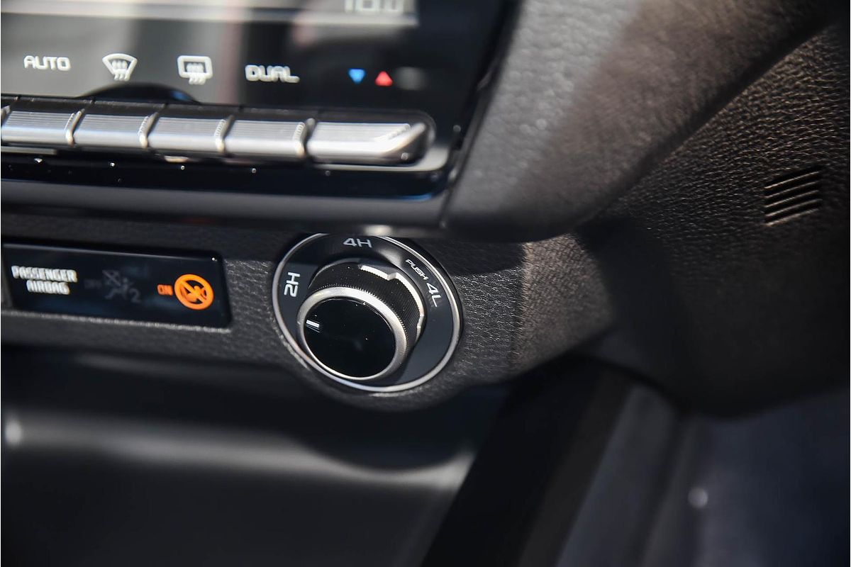 2025 Isuzu D-MAX X-TERRAIN 4X4