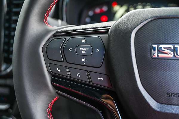 2025 Isuzu D-MAX X-TERRAIN 4X4