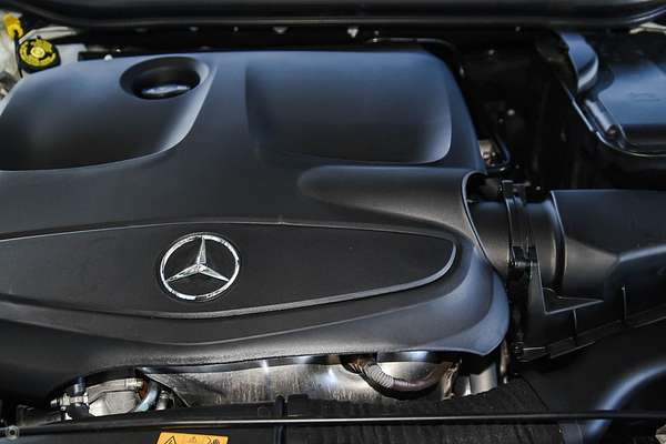 2017 Mercedes-Benz GLA-Class GLA180 X156