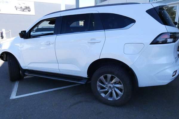 2023 Isuzu MU-X LS-U