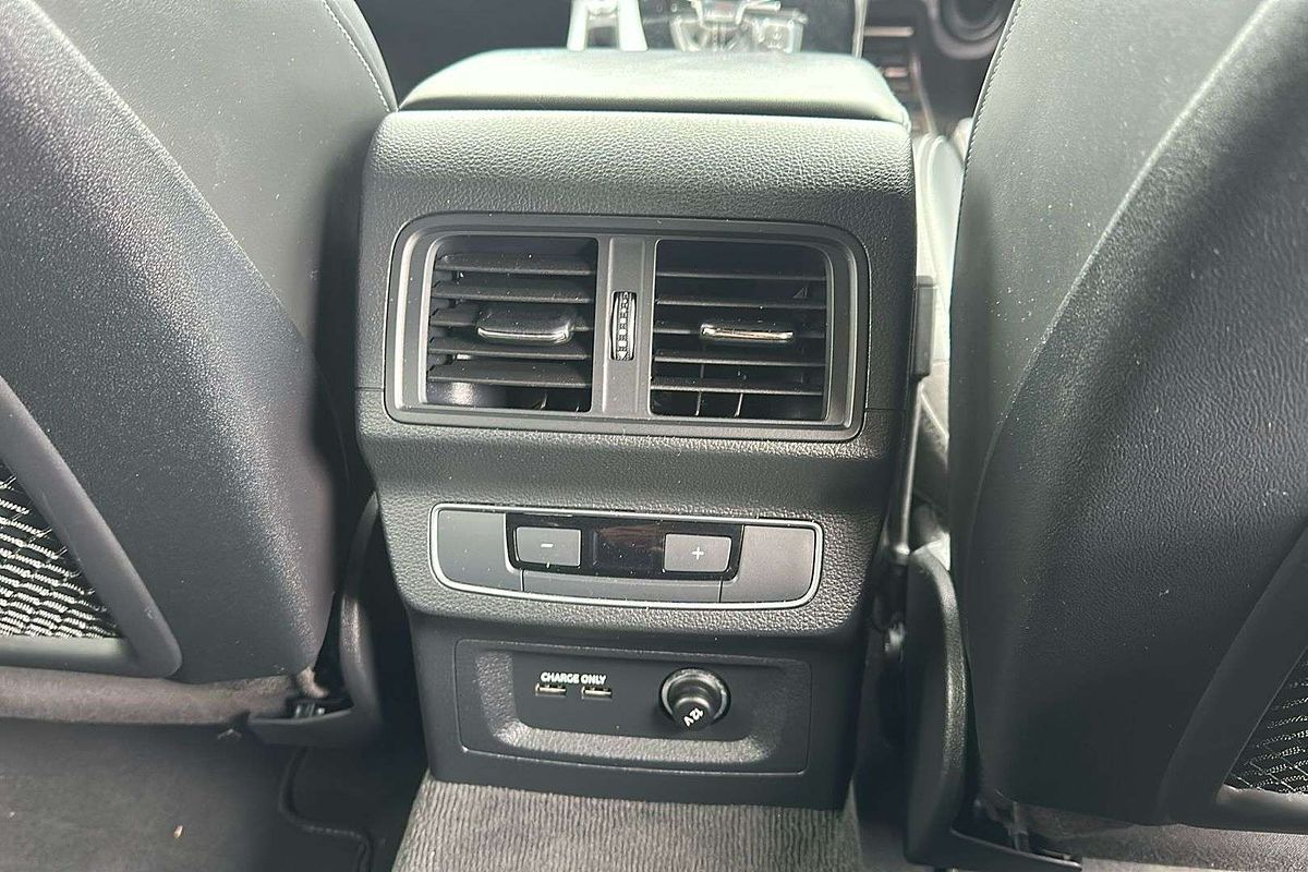 2023 Audi SQ5 TDI FY