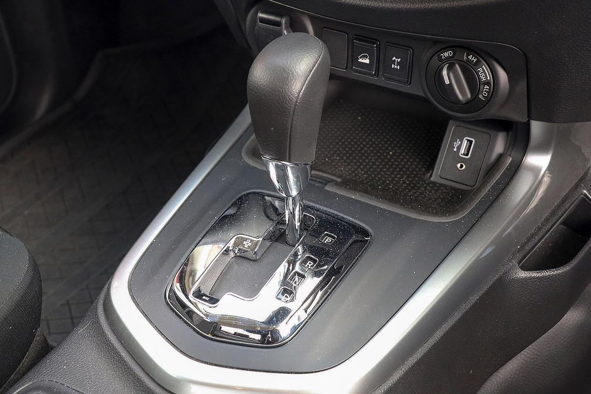 2025 Nissan Navara SL D23 4X4