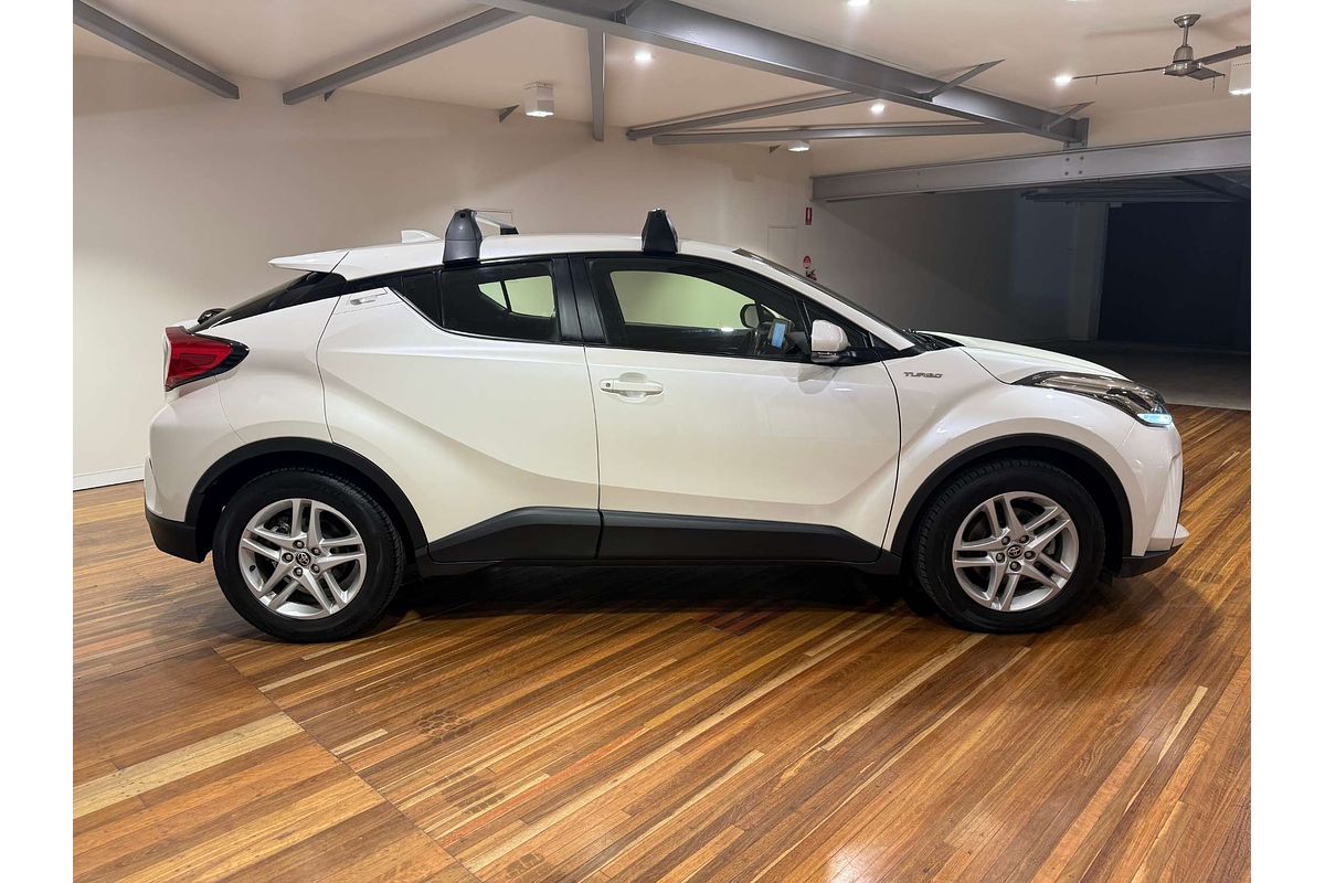 2020 Toyota C-HR  NGX50R