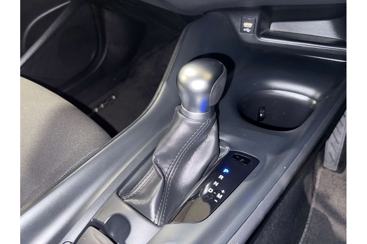 2020 Toyota C-HR  NGX50R