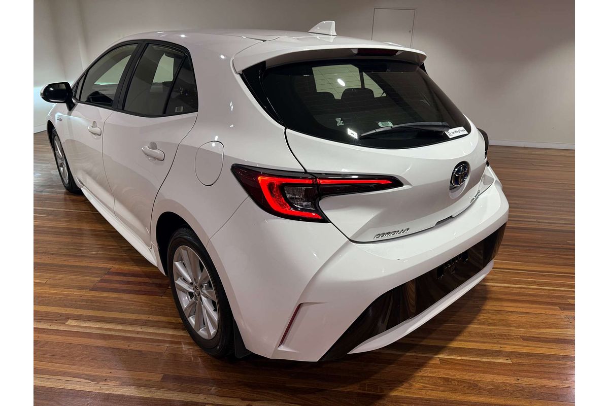 2023 Toyota Corolla Ascent Sport Hybrid ZWE219R