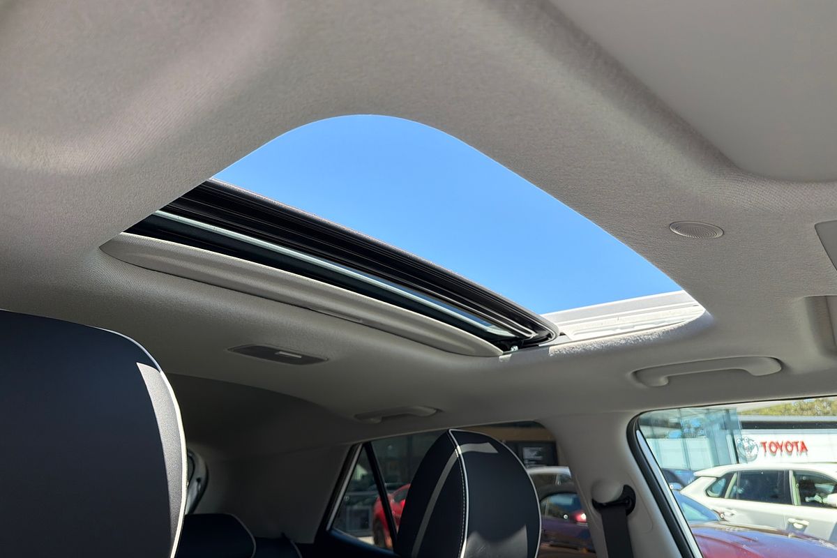 2025 Hyundai Venue Elite QX.V5