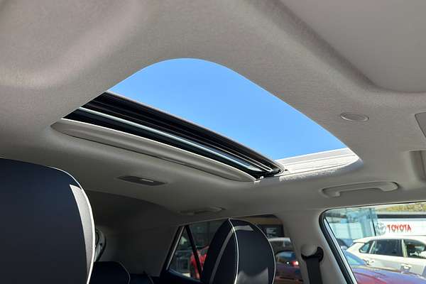 2025 Hyundai Venue Elite QX.V5