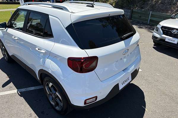 2025 Hyundai Venue Elite QX.V5