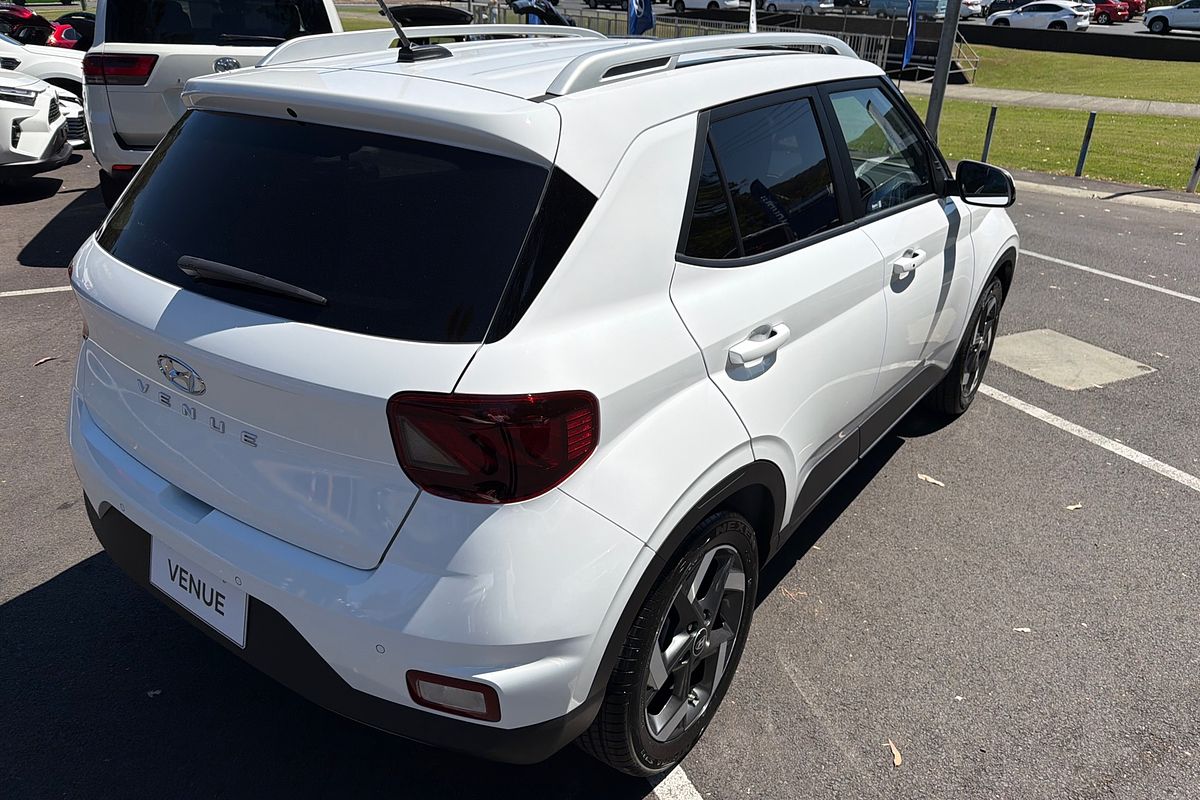 2025 Hyundai Venue Elite QX.V5