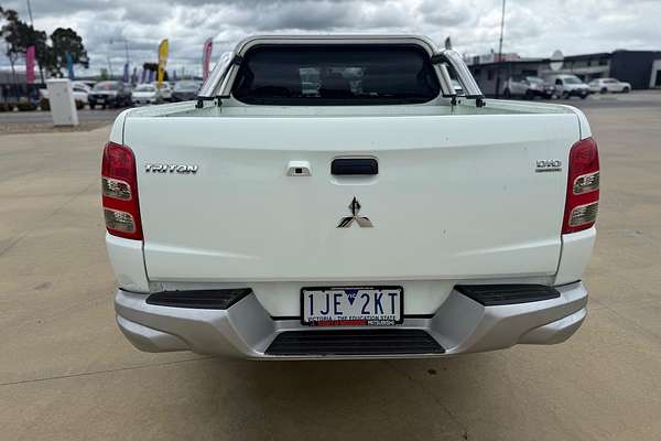 2016 Mitsubishi Triton Exceed MQ 4X4