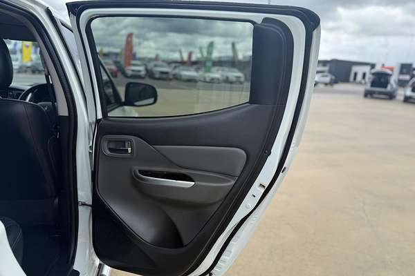2016 Mitsubishi Triton Exceed MQ 4X4