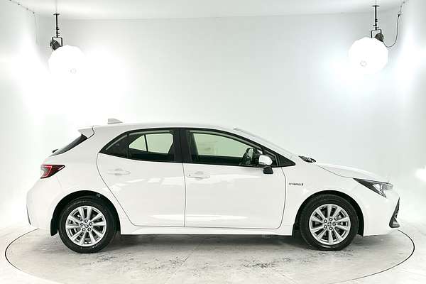2024 Toyota Corolla Ascent Sport Hybrid ZWE219R