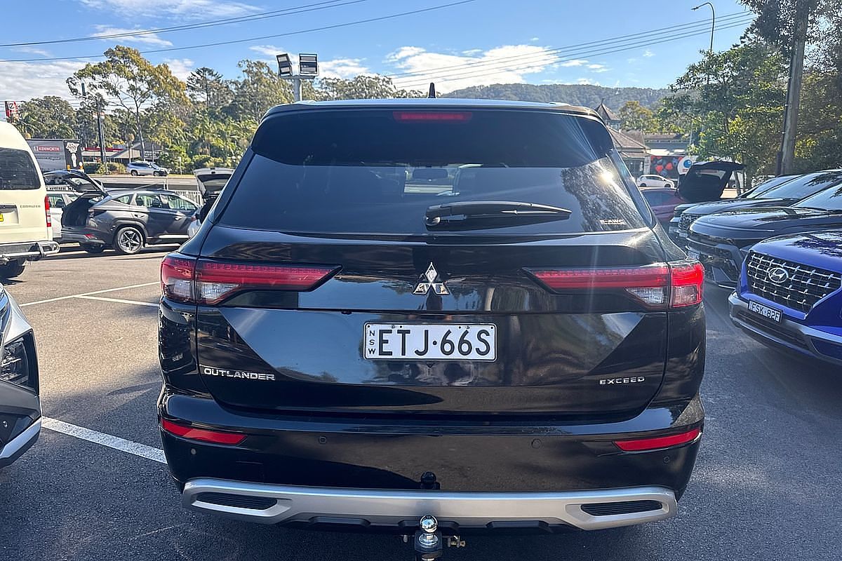 2022 Mitsubishi Outlander Exceed Tourer ZM