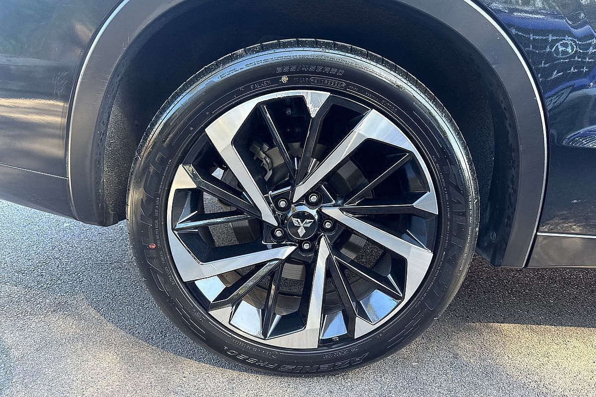 2022 Mitsubishi Outlander Exceed Tourer ZM