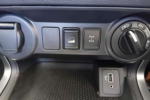 2024 Nissan Navara SL D23 4X4
