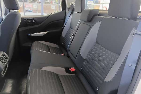 2024 Nissan Navara SL D23 4X4