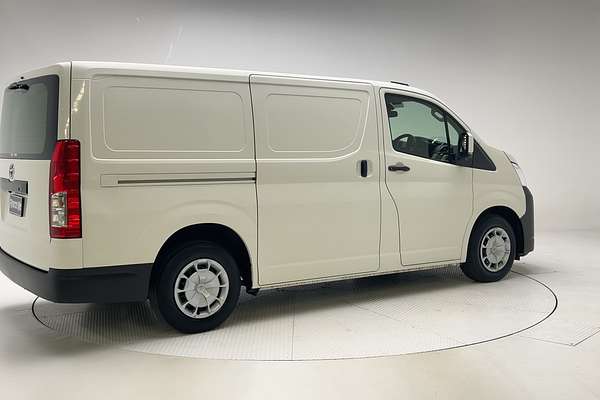 2022 Toyota Hiace GDH300R LWB