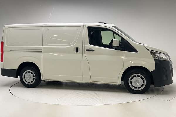 2022 Toyota Hiace GDH300R LWB