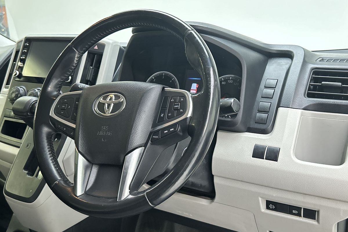 2022 Toyota Hiace GDH300R LWB
