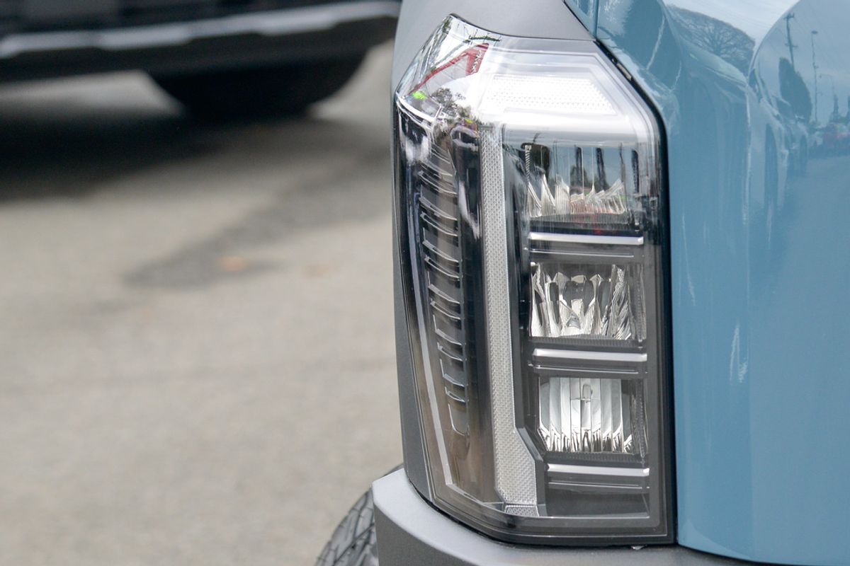 2025 Kia Tasman SX TK 4X4