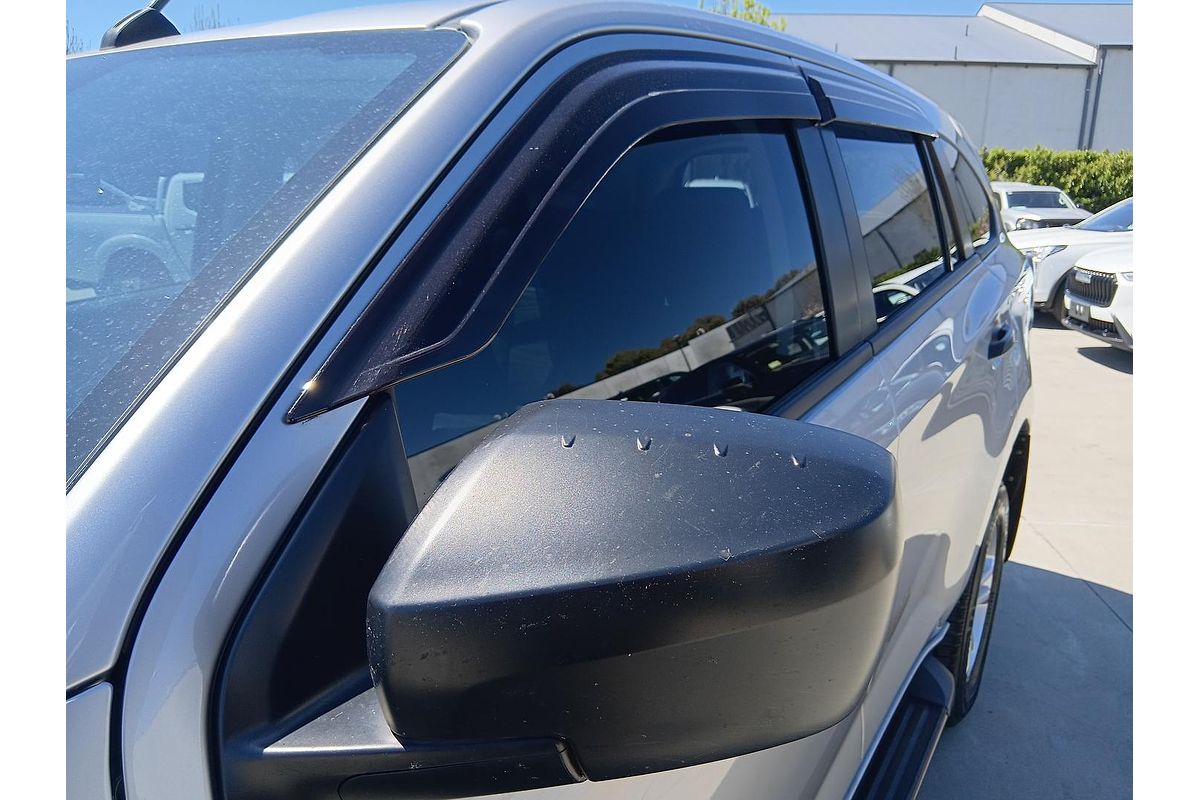 2021 Isuzu MU-X LS-M