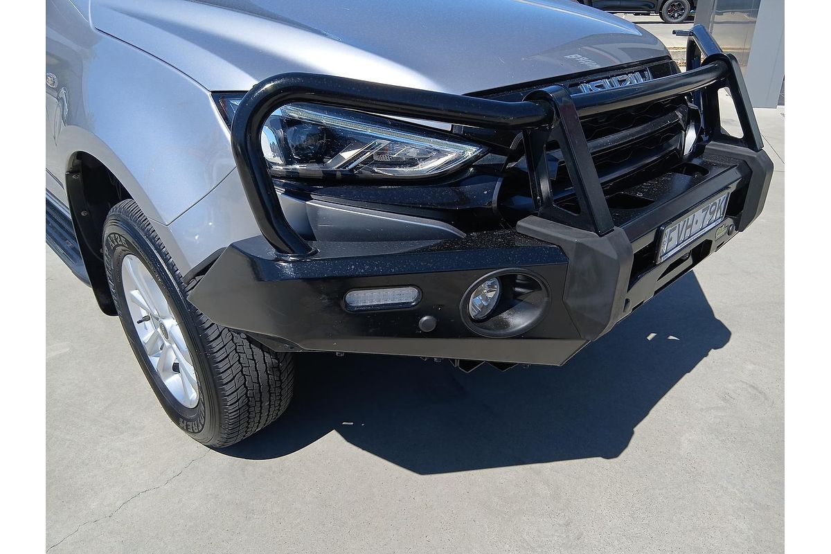 2021 Isuzu MU-X LS-M