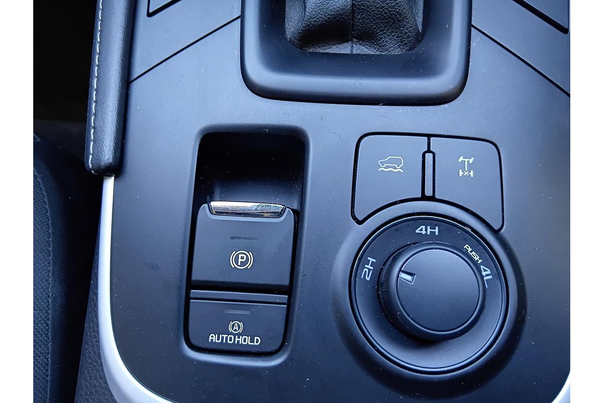 2021 Isuzu MU-X LS-M
