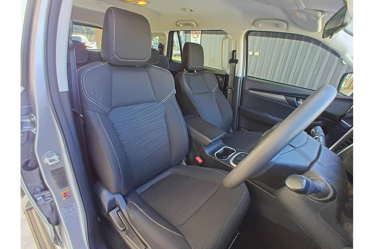 2021 Isuzu MU-X LS-M