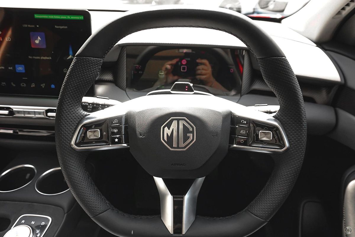 2025 MG MGS5 EV Essence 62 ZS3EM