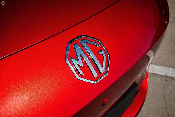 2025 MG MGS5 EV Essence 62 ZS3EM