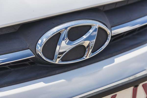 2017 Hyundai Accent Sport RB5