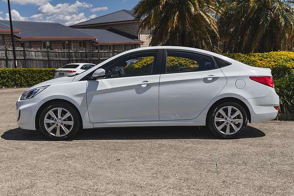 2017 Hyundai Accent Sport RB5