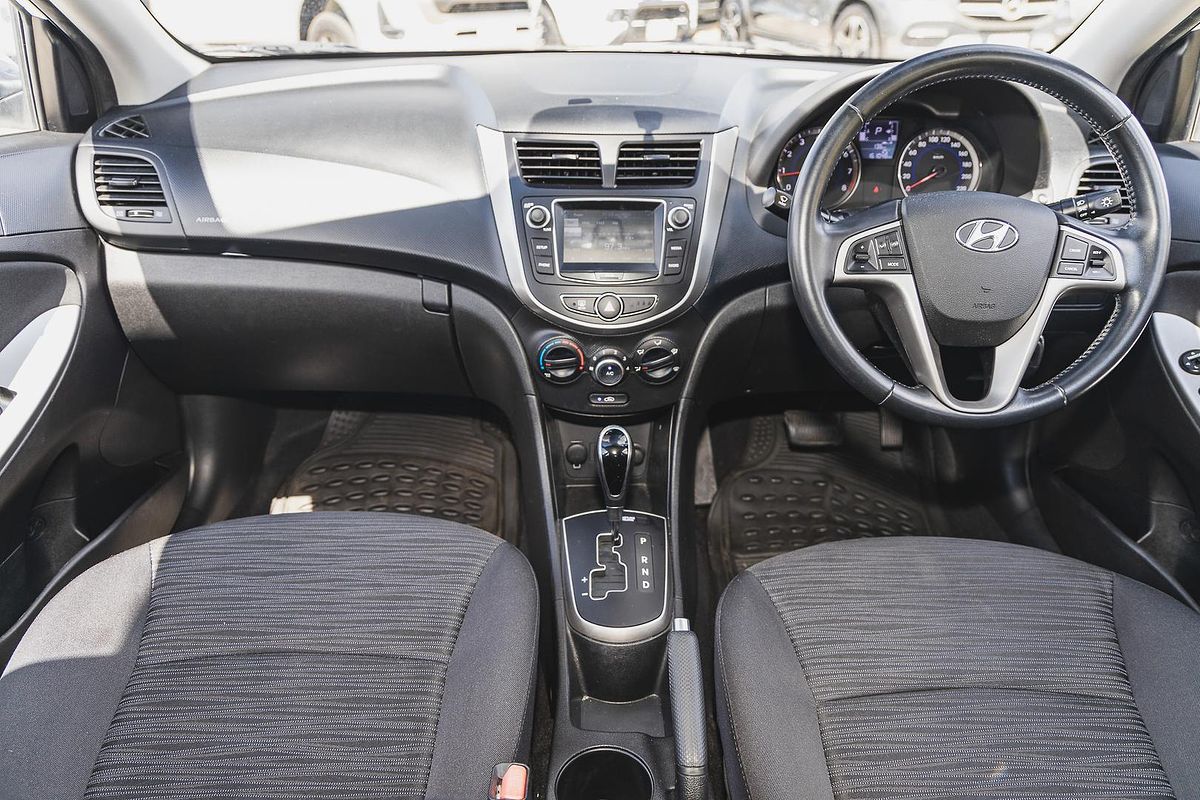 2017 Hyundai Accent Sport RB5