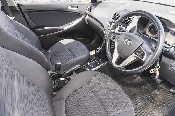 2017 Hyundai Accent Sport RB5