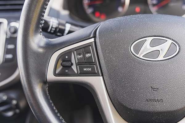 2017 Hyundai Accent Sport RB5