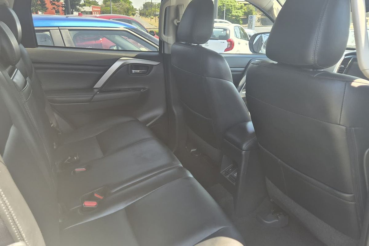 2021 Mitsubishi Pajero Sport GLS QF